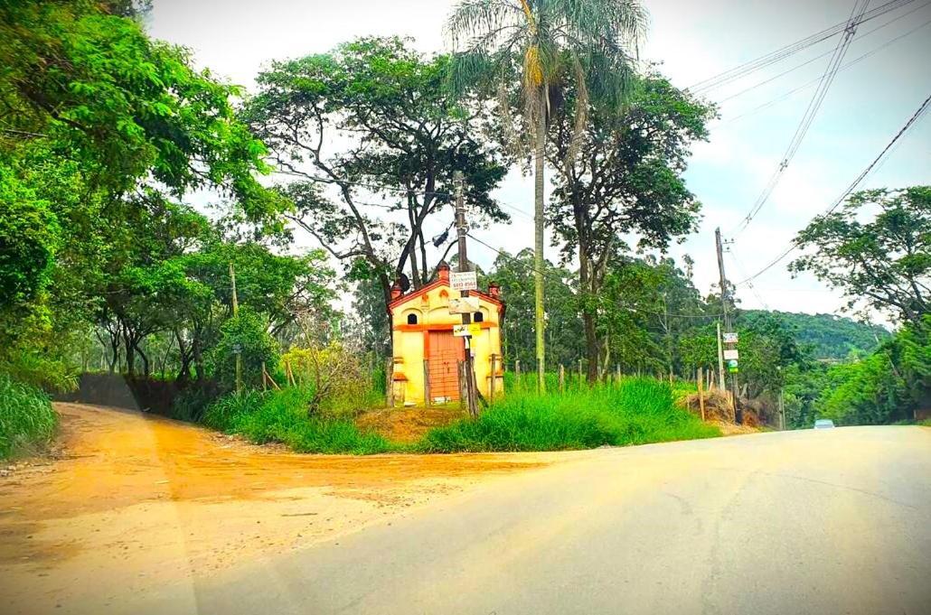 Chacara Atibaia Com Casa Na Arvore المظهر الخارجي الصورة